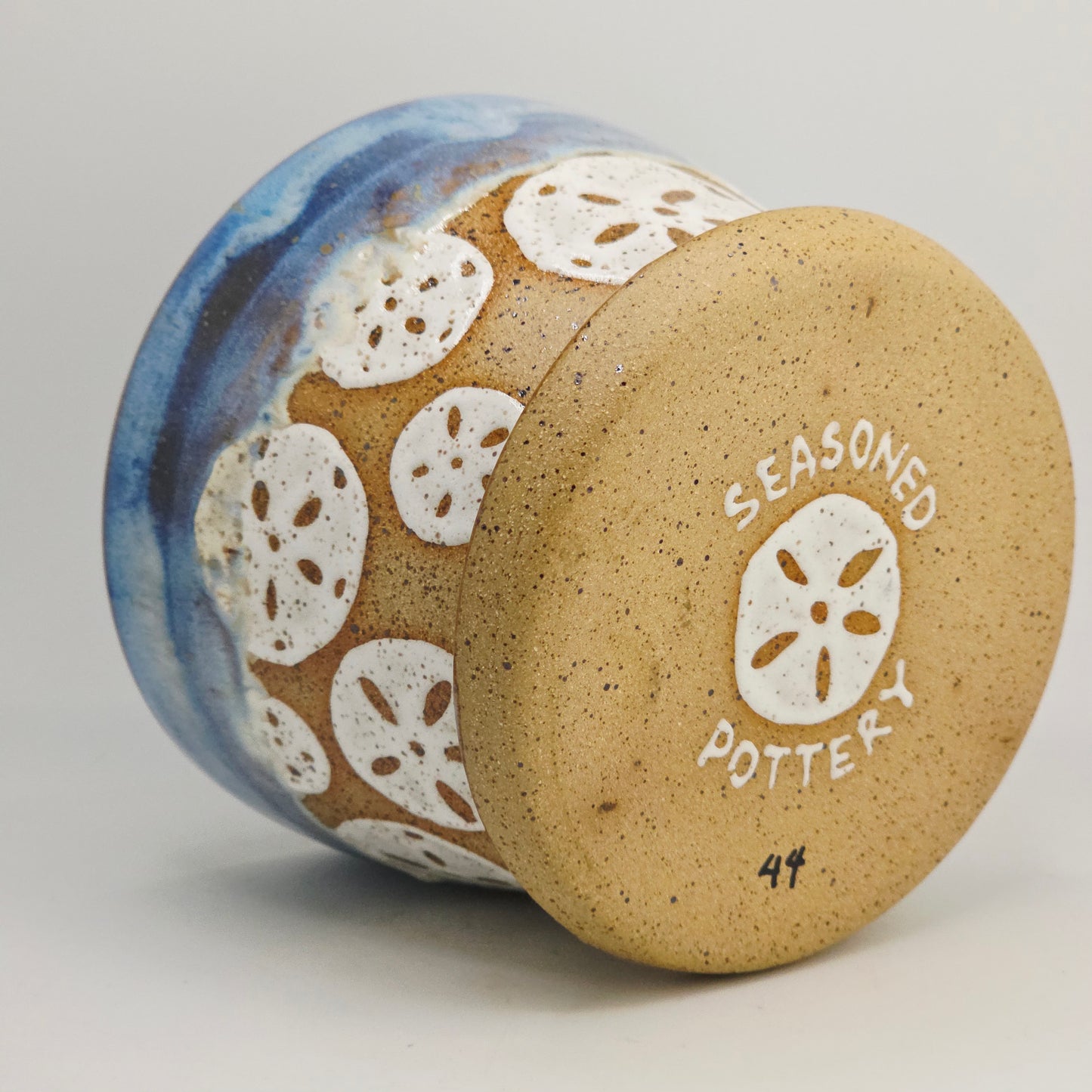 #044 Handmade stoneware flower pot 4x5