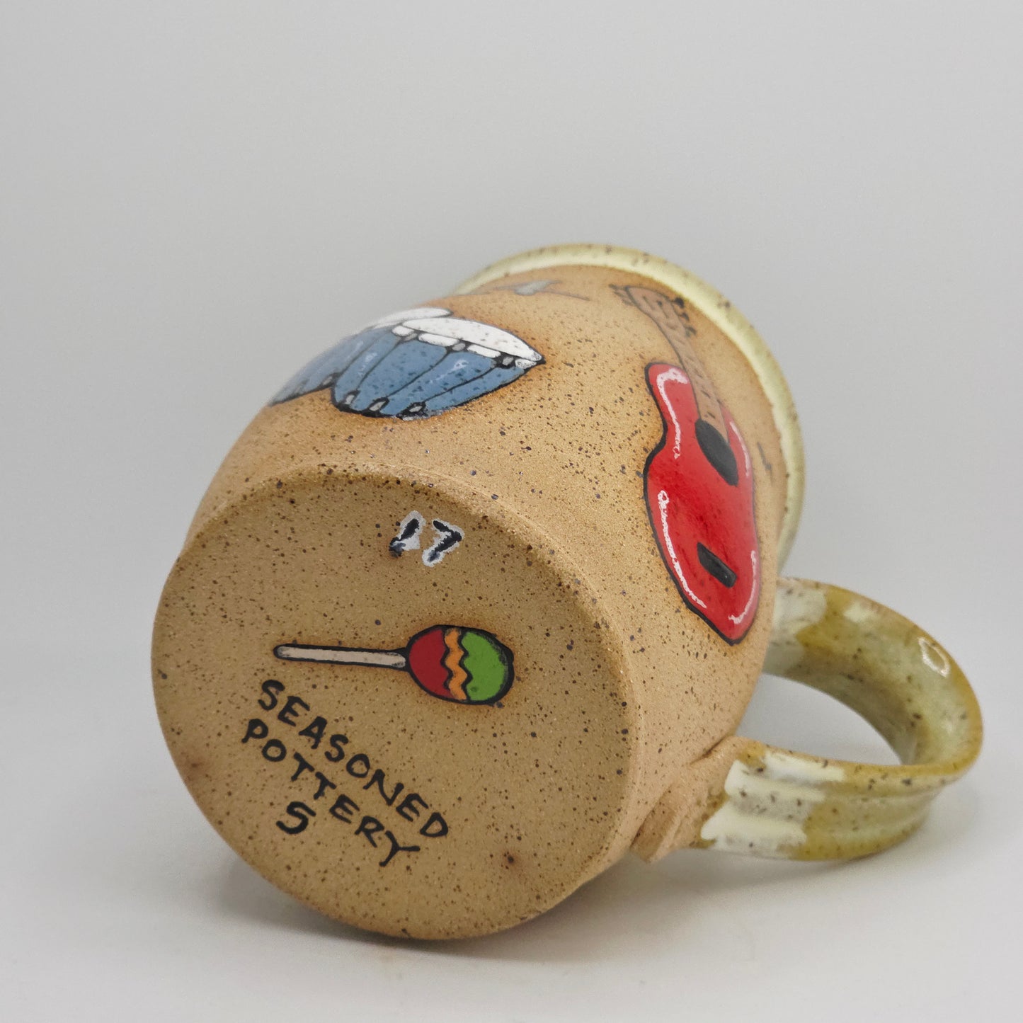 #05 Handmade stoneware Mug 17oz