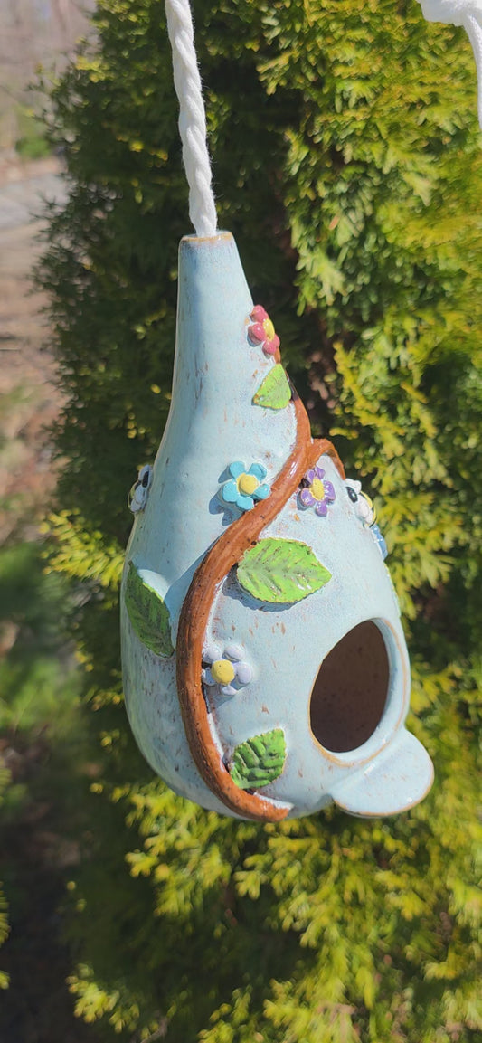 #055 Handmade stoneware bird house 9"