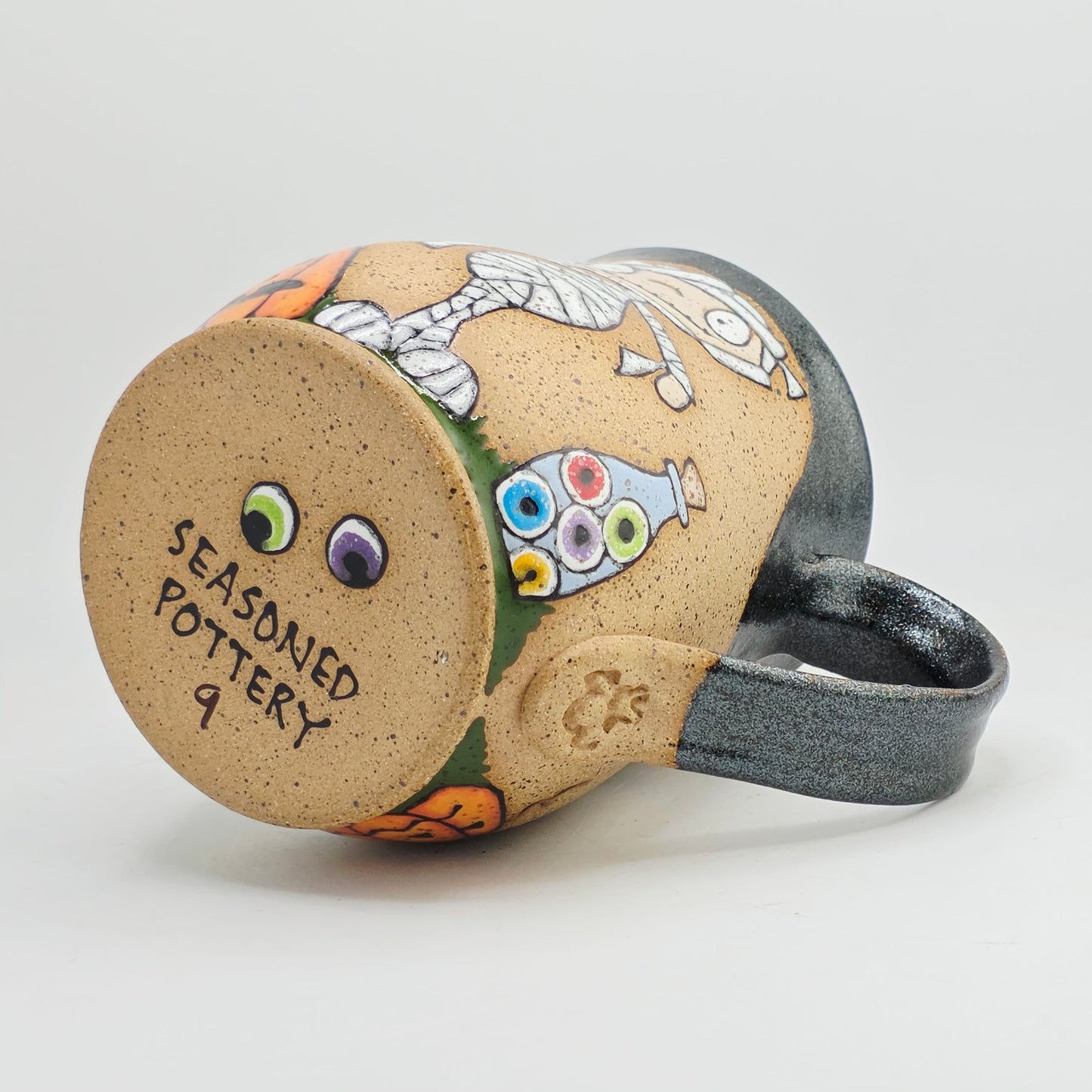 #09 Handmade stoneware Mug