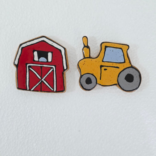 Handmade stoneware magnets *Shipping included