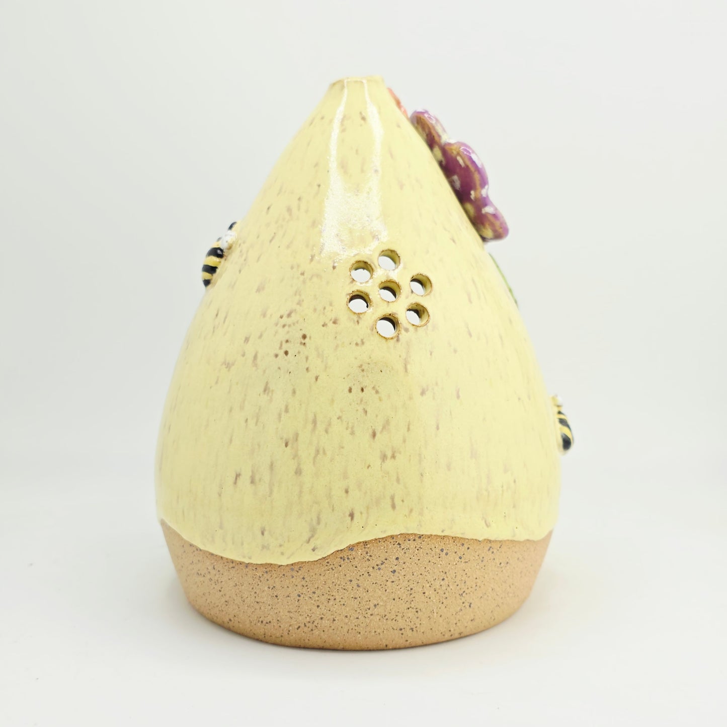 #41 Handmade stoneware bird house 6"
