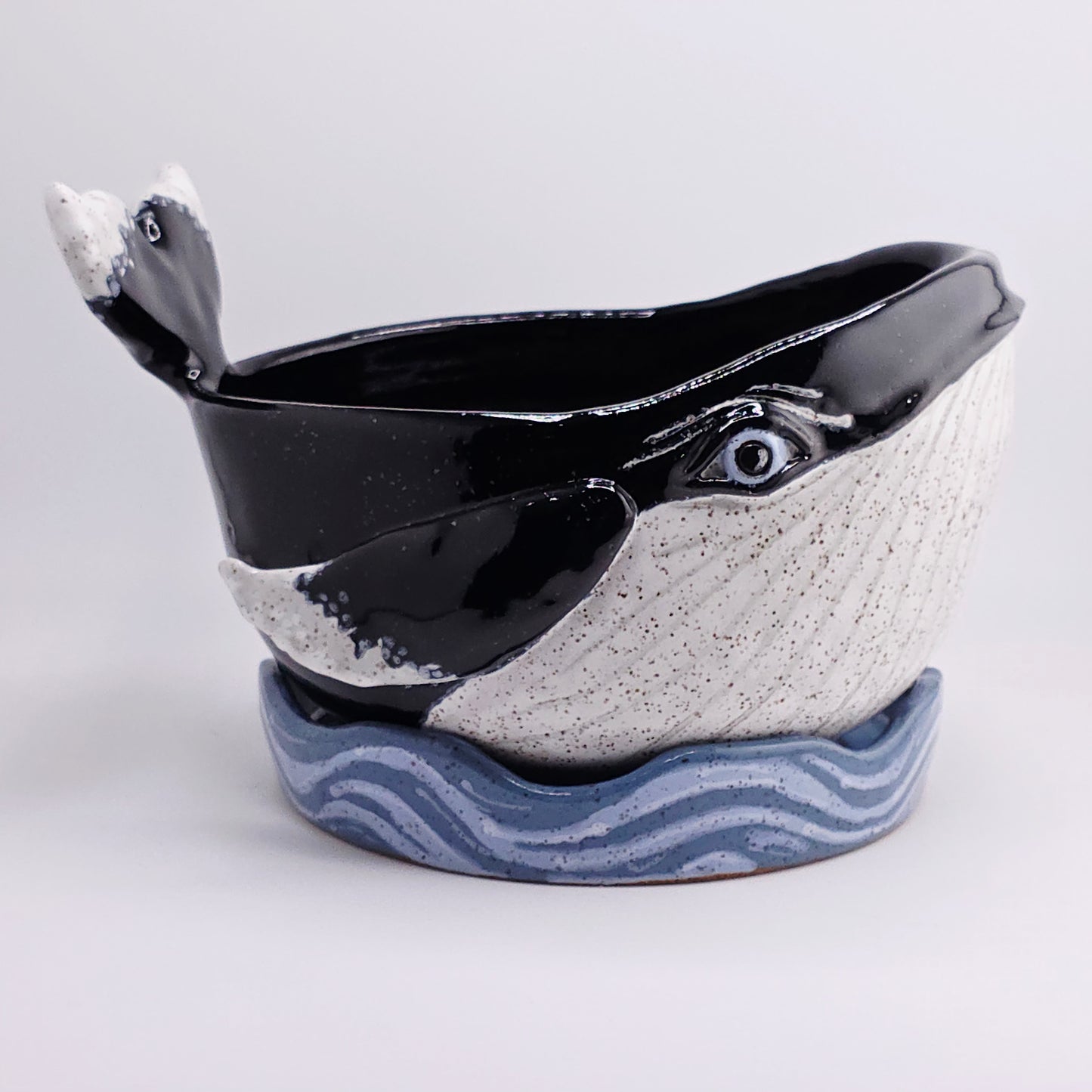 #39 Handmade stoneware whale planter w/drip tray